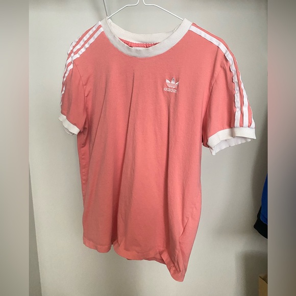 Adidas pink T-shirt - Picture 1 of 1